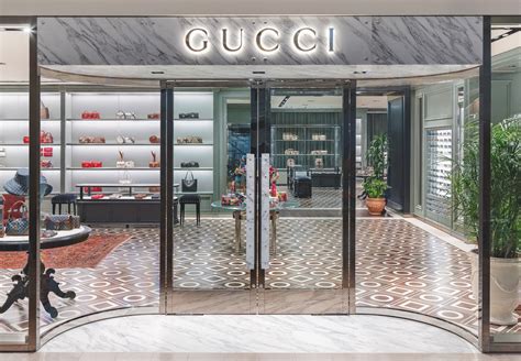 Gucci store Hawaii